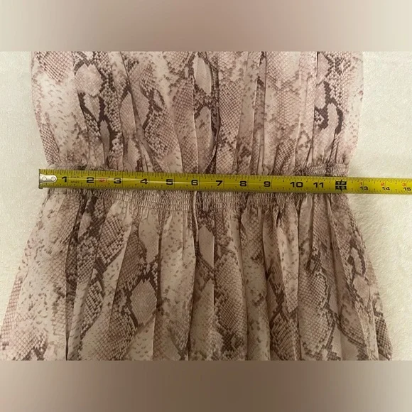 Elie Tahari Snake Print Maxi Dress NWT Smocked Waist Resort Sz 2 - Picture 8 of 11
